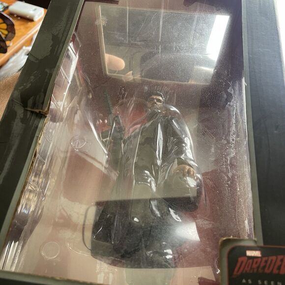 Marvel Gallery Punisher PVC Figure Statue [Netflix Version] Bernthal NEW Sealed - Picture 13 of 16